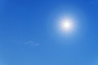 Současná vedra snižují účinnost solárních elektráren, snižují efektivitu panelů